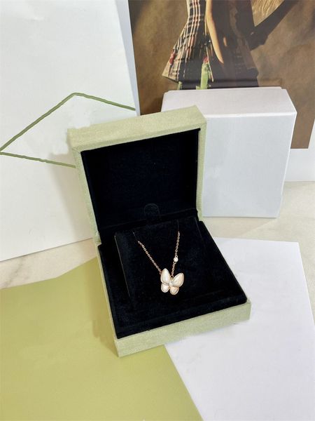Collier de créateur de diamants femmes deux papillon plaqué argent collier en or bijoux de mode anniversaire cadeau de Noël colliers pendentif de fête de mariage zl133 F4