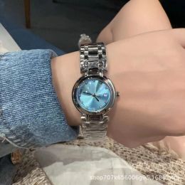 Diamond Fourleaf Clover VA Luxury Alhambra Wristwatch Designer's montre conçu pour les femmes Watch de trèfle de haute qualité Marque de luxe de luxe Mouvement de quartz