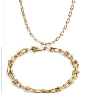 diamanten hart hanger ketting gouden hanger voor vrouwen Kettingen lichaam sieraden Dunne U-vormige hardware ontwerper paar mode watche292z