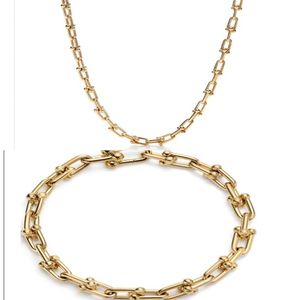 Diamante coração pingente colar pingente de ouro para mulheres colares jóias do corpo fino em forma de u designer de hardware casal moda watche328j