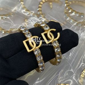 Boucles d'oreilles créoles en diamant avec lettre plaquée or 18 carats, clous de luxe de styliste en strass, cadeau de saint-valentin avec boîte