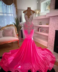 Diamond Hot Pink Prom Jurken voor Zwarte Meisjes Veet Kralen Partij Jassen Zeemeermin Avondjurk Vestidos De Gala