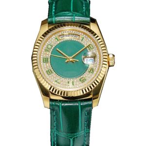 Reloj para hombre de diamantes Reloj de pulsera verde de 40 mm Reloj de pulsera mecánico automático Montre de Luxe Correa de cuero Relojes de pulsera de moda Calendario doble