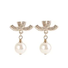 Diamond Pearl Drop Dangle Earring Frans merk Gold Earrings Letter Barnd Fashion Designer For Women Party Gift Wedding Kroonluchter Oordingen