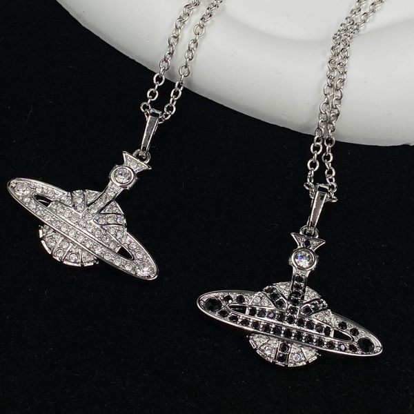 Collier pendentif en diamant pour femme, produits de luxe, colliers en laiton, fourniture de bijoux à la mode