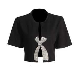 T-shirt met diamanten pailletten en korte mouwen 2024 lente nieuwe trendsetter niche dames effen kleur splittop