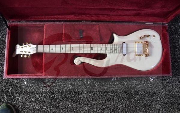 Serie de diamantes Prince White Cloud Guitar Electric Gold Hardware Deluxe Purple Croco Leather Hardcase Red Inner Selling9548818