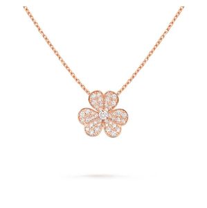 Diamond Setting Elegant Fashion Design Pendant Pendant Collier Four Leaf Clover Clover Spécifications plusieurs styles Gold Rose Silver Crystal Diamond Mini petit