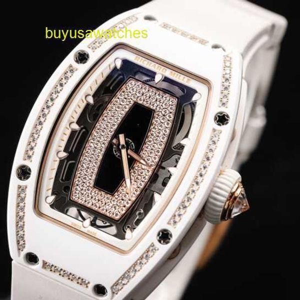Reloj de pulsera deportivo con diamantes Reloj de pulsera RM Serie para mujer Rm07-01 Labio negro Oro rosa de 18 quilates Diamante de nieve Automático Mecánico Reloj de cerámica blanco para mujer Labio negro