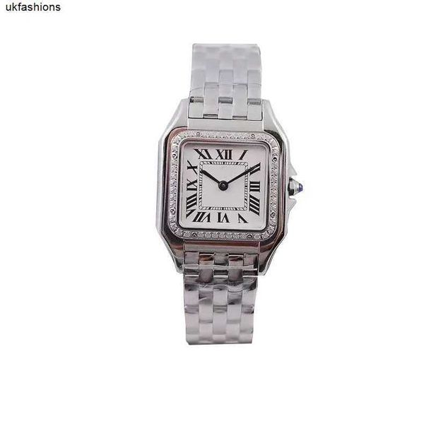 Reloj de diamantes Ct Otros relojes Modelos pequeños Relojes de mujer de calidad Nueva moda Esfera de 2230 mm Reloj de cuarzo de acero inoxidable dorado y plateado de alta calidad con d HBWT