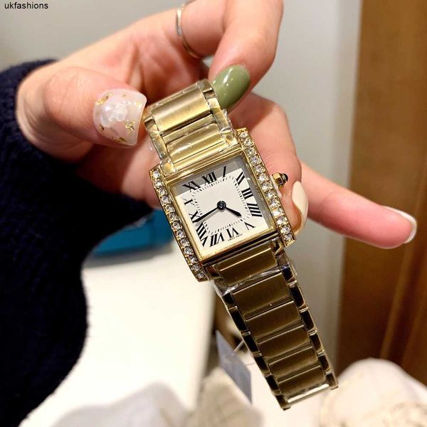 Reloj de diamantes Ct Otros relojes Relojes de mujer Movimiento de cuarzo Acero inoxidable Batería japonesa de lujo Reloj de oro para mujer Bisel de diamantes 25 mm de ancho Splash Wat HBBG