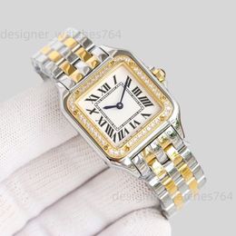 Regardez en diamant pour Miss Montre de Luxe Gold Womens Watches Watches Square 22 mm Taille