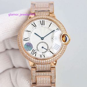 Diamond Watch Mens Automatic Mechanical Watches 42mm Sapphire Business Women Wristcarcales avec bracelet en acier à trébuche
