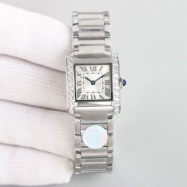 Reloj de diamantes para mujer Movimiento de cuarzo de 21 mm Cristal de zafiro Diseñador Mini Relojes Bisel de diamante Reloj de pulsera de lujo de alta calidad Correa de acero inoxidable 904L Montre de Luxe