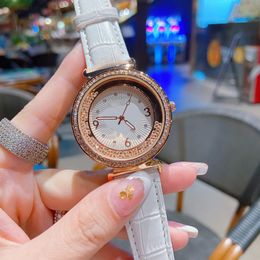 Diamond Women Watch Luxury Brand Designer Fashion Lady Watches 35 mm de cuero Relojes de pulsera para mujeres Regalo del d￭a de la madre de San Valent￭n Montre Orologio