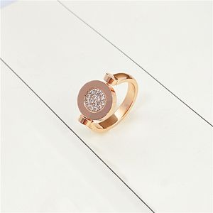 diamanten ring titanium staal zilveren liefdesring mannen en vrouwen roségouden sieraden voor geliefden paar ringen cadeau jubileumcadeau Zuid-Amerikaanse Goldrings kristallen ringen