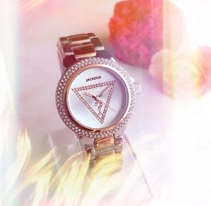 Anillo de diamantes Relojes de mujer 34 MM Alta calidad Hip Hop Bling Oro rosa Plata Acero inoxidable Cuarzo Estilo de vida Impermeable Moda Vestido Relojes de pulsera
