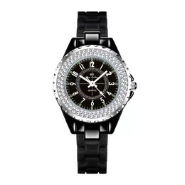 Diamants femmes montres de créateur vie étanche dame cadran de luxe 32mm montres à quartz no126
