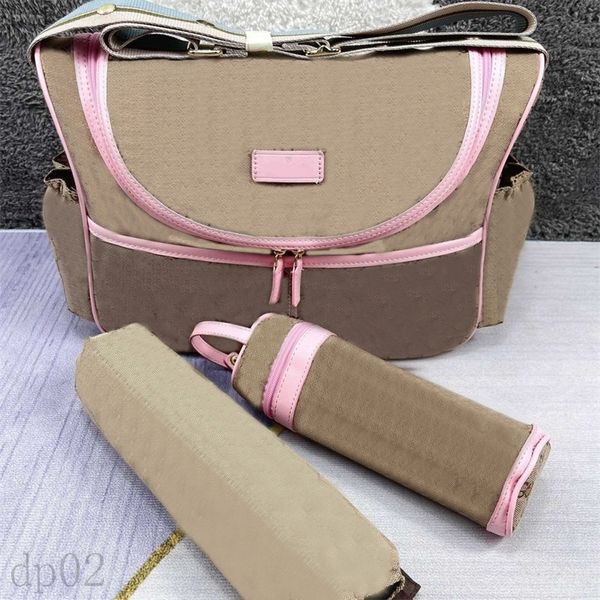 Bolsas de pañales para bebé niño gran diseñador mamá bolsa rosa bron plaid color sólido apiladores de pañales que viajan pochette nylon para mujer mochila diseñadores conveniente XB049 Q2