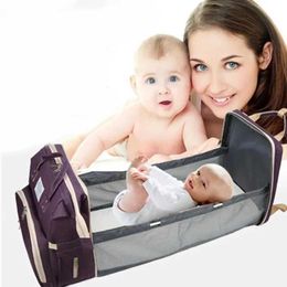 Sacs à couches de grande capacité extérieure à la mode pliante bébé berceau maman de haute qualité amélioré pour les bains de soleil et les sacs de bébé D240522