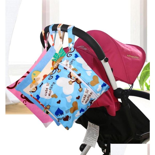 Sacs à couches sac de poche imprimé étanche étanche à couches réutilisables de couches portables tpu zipper bébé mini-tailles humides dracs à humides de mouches drop déliv