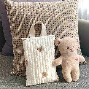 Sacs à couches matelassés maman sac Nappy bébé trucs organisateur mini sacs à main Caddy stockage pour maman mignon ours bébés accessoires 231207