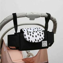 Luiertassen Stroller Bag PRAM Organizer Baby Accessories Cup Holder Cover pasgeborenen Trolley draagbare reiswagentassen voor rijtuigen Universal D240429