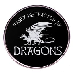 Broche de dragon en forme de dés, badge de jeu de rôle d'action, épingle de crâne de dieu de la mort, jeux de films animés mignons, épingles en émail dur, collection de broches de dessin animé en métal