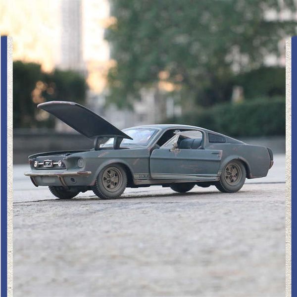 Moulé sous pression 1 24 Ford Mustang GT modifié 1967 faire vieux Simulation alliage voiture modèle cadeau affichage Mini jouets ornements Souvenir268K