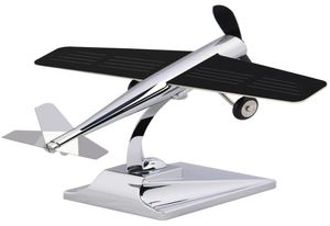 Diecast legering zonne-energie vliegtuigen model speelgoed vliegtuig ornament voor auto de propeller kan draaien aanpasbare auto decoratie Chris3665614