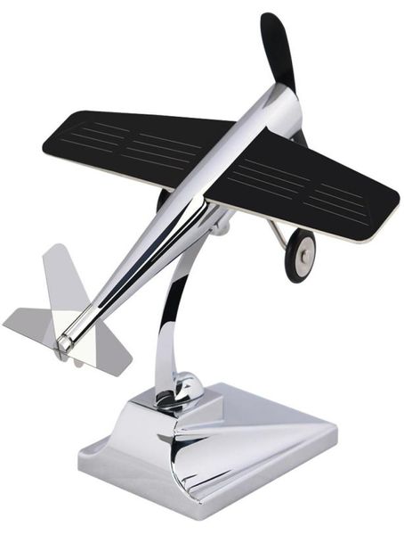 Adorno de avión de juguete modelo de avión de energía solar de aleación fundida a presión para coche La hélice puede girar la decoración del coche personalizable Chris4329133