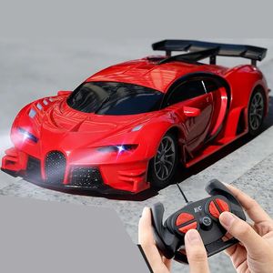 Diecast Model 1 16 Kinderen RC Auto Speelgoed met Led Licht 2 4G Radio Afstandsbediening voor Kinderen hoge Snelheid Drift Racing Voertuig Jongen Geschenken 231017