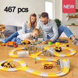 Diecast Model 137 7pcs Niños Pista eléctrica Coche de juguete Ingeniería Niños Juguetes educativos Tren para regalo de cumpleaños 230818