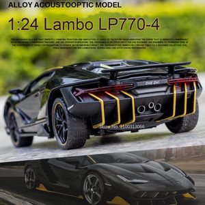 Modèle de voiture moulé sous pression 1/24 Lambo LP770-4 en alliage moulé sous pression, modèles de voitures tout-terrain en métal, 4 portes ouvertes avec retrait, jouets de collection pour enfants 230906