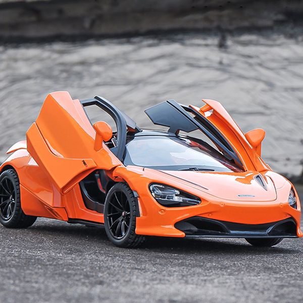 Diecast Model car 1 24 McLaren 720S Spider Alliage Modèle De Voiture De Sport Diecast Sound Super Racing Levage Queue De Voiture Roue Pour Enfants Cadeaux 230809