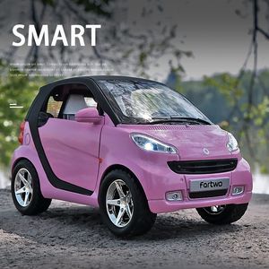 Modèle de voiture moulé sous pression 1 24 Simulation voiture Smart Fortwo alliage métal moulé sous pression véhicule jouet modèle de voiture en métal enfants cadeau voiture jouets pour enfants 230823