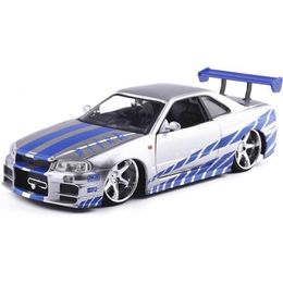 Diecast Model car 1 24 Skyline GTR R34 Diecasts Toy Vehicles Alliage Métal Modèle De Voiture Haute Simulation Collection Jouets Cadeau 230711