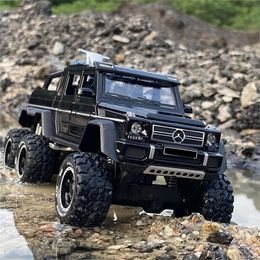 Diecast model auto 1 28 G63 G65 6x6 grote banden legering pick-up auto speelgoed metaal off-road voertuigen hoge simulatie kinderen cadeau 220919