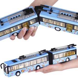 Diecast model Auto Dubbele tram Bus Model 1 50 Legering Pull-terug sectie Hoogwaardig geluid en lichtmuziek Kinderspeelgoed 220930