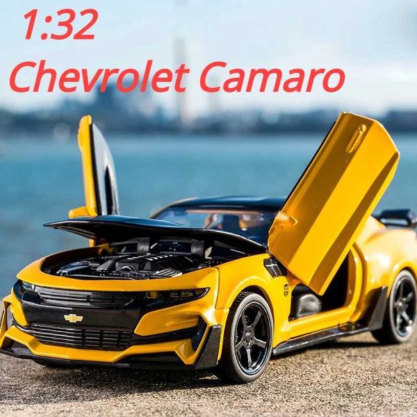 Modèle Diecast Cars 1 32 Modèle de voiture Diecast Car Chevrolet Camaro Pull Back Sound Light Childrens Toy Car Series Childrens GiftSL2405