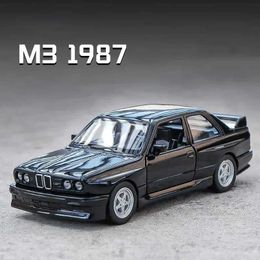 MODÈLE DICAST CARS 1 36 BMW M3 E30 1987 Porsche 911 Turbo Audi Quattro Metal Toy Alloy Car Diecasts and Toy Car Childrens Model Carl2405