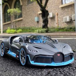 Diecast Model Cars 132 Bugatti Veyron Divo Legering Sportwagen Model Diecast Metalen Speelgoed Voertuigen Auto Model Simulatie Geluid Licht Collectie Kids Gift x0731