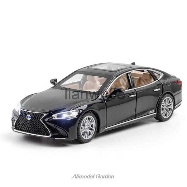 Diecast Model Cars 132 Toy Car LEXUS LS500H Metal Toy Alloy Car Diecasts Toy Vehicles Car Model Miniatura Model Car Toys para BOY Regalo de Navidad x0731