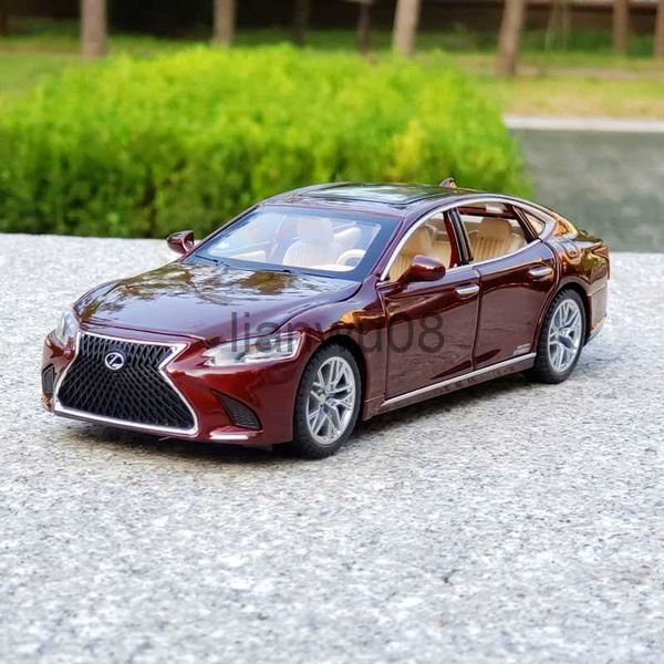 Diecast Model Cars High Simulation 132 Alloy LEXUS LS500H Car Model Diecasts Vehicles Metal Pull Back Car Sound Light Collection Kids Toy Gifts x0731