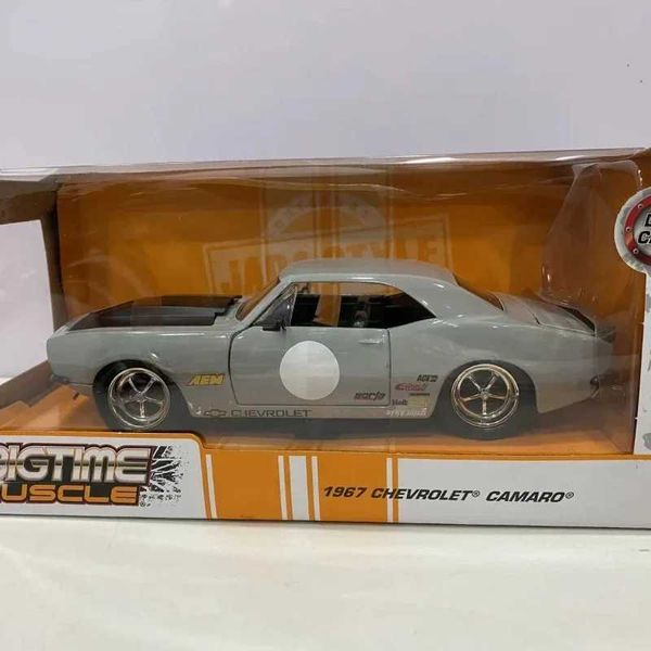 MODEAU DICAST CARS JADA 1 24 1967 Chevrolet Camaro High Simulation Diecast Car Metal Alloy Model Car Toys for Children Collection Gift Y240520BQV1