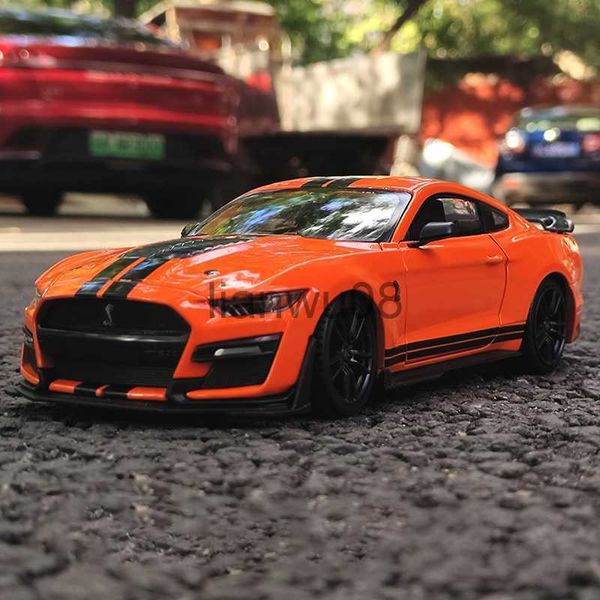 Diecast Model Cars Maisto 124 Ford Mustang Shelby GT500 Supercar Modèle de voiture en alliage Diecasts Véhicules jouets Collect Car Toy Boy Cadeaux d'anniversaire x0731