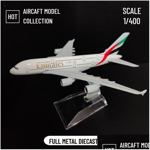 Diecast Modelo Cars Escala 1 a 400 Réplicas de aeronaves de metal Emirates Airlines A380 B777 Aviación Aviación Aviación Juguetes para niños DH0RF