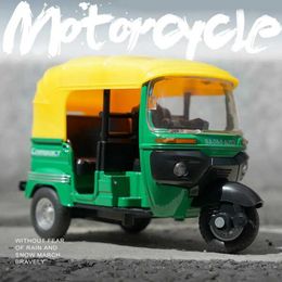 Modèle Diecast Cars Tricycle Modèle avec un modèle de voiture en alliage en alliage sonore Sound and Light