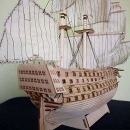 Modèle moulé sous pression bricolage bois assemblé victoire Royal Navy bateau voilier modélisation jouet décoration éducation cadeaux 231026