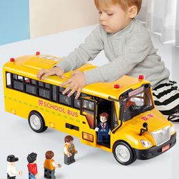 Diecast Model Kinderen Interactieve Educatieve Traagheidsverlichting Schoolbus Speelgoed Auto voor Jongens Meisjes Verjaardag Kerstcadeau 230912